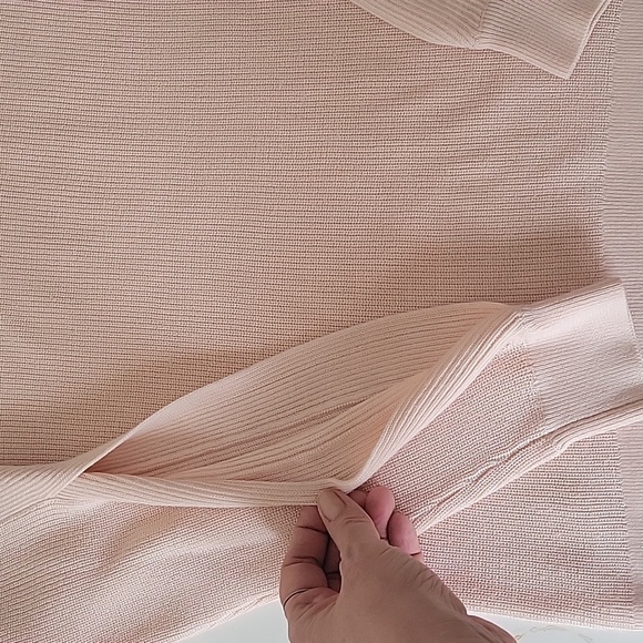 Club Monaco Silk / Merino Wool Pale Peach Sweater Sz S - Picture 3 of 8
